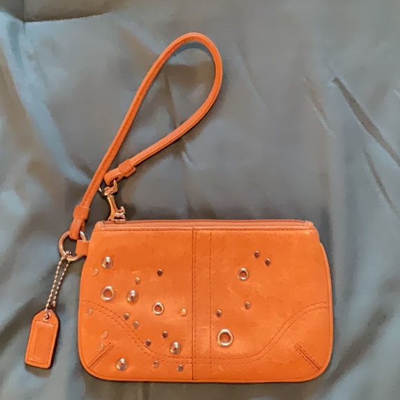 Coach Handbags - Vintage Coach Leather Wristlet